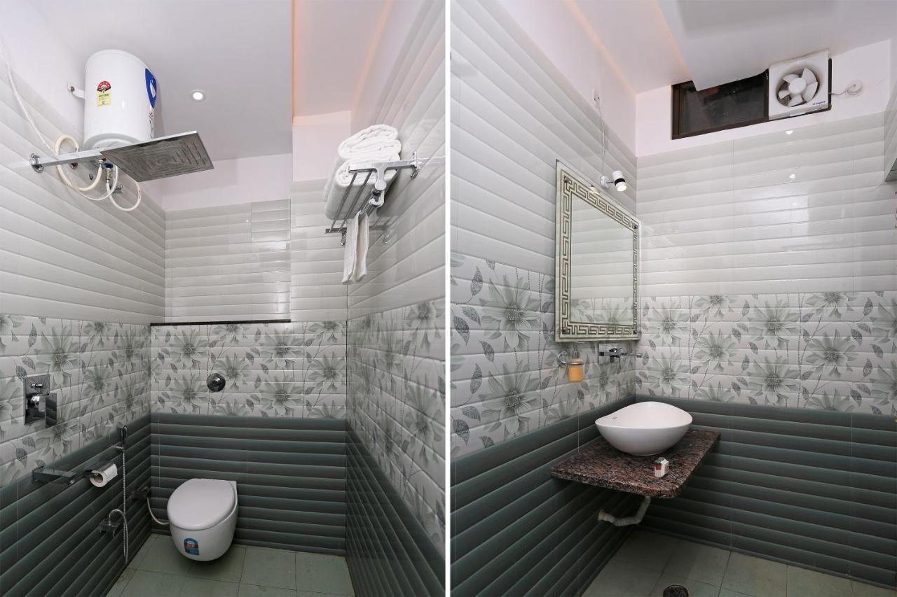 Oyo 10360 Hotel Grand Manoranjan 戈勒克布尔 外观 照片